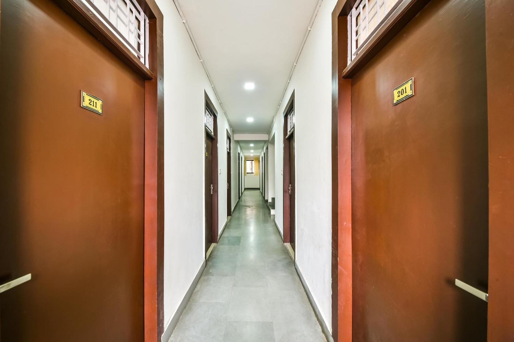 Hotel O 19660 Hotel Tirupati Residency โกตา ภายนอก รูปภาพ