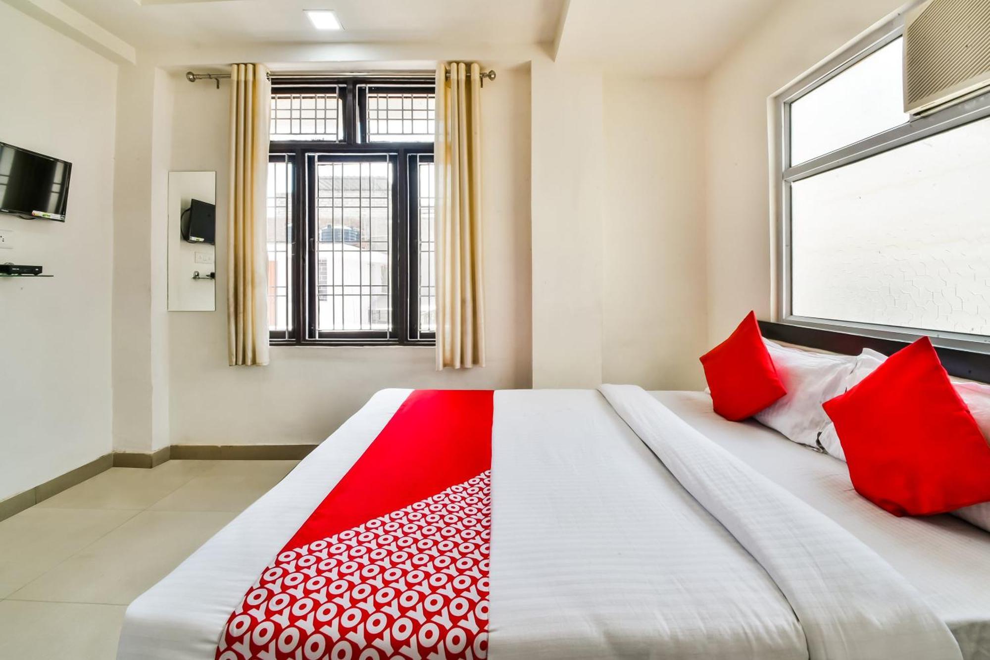 Hotel O 19660 Hotel Tirupati Residency โกตา ภายนอก รูปภาพ