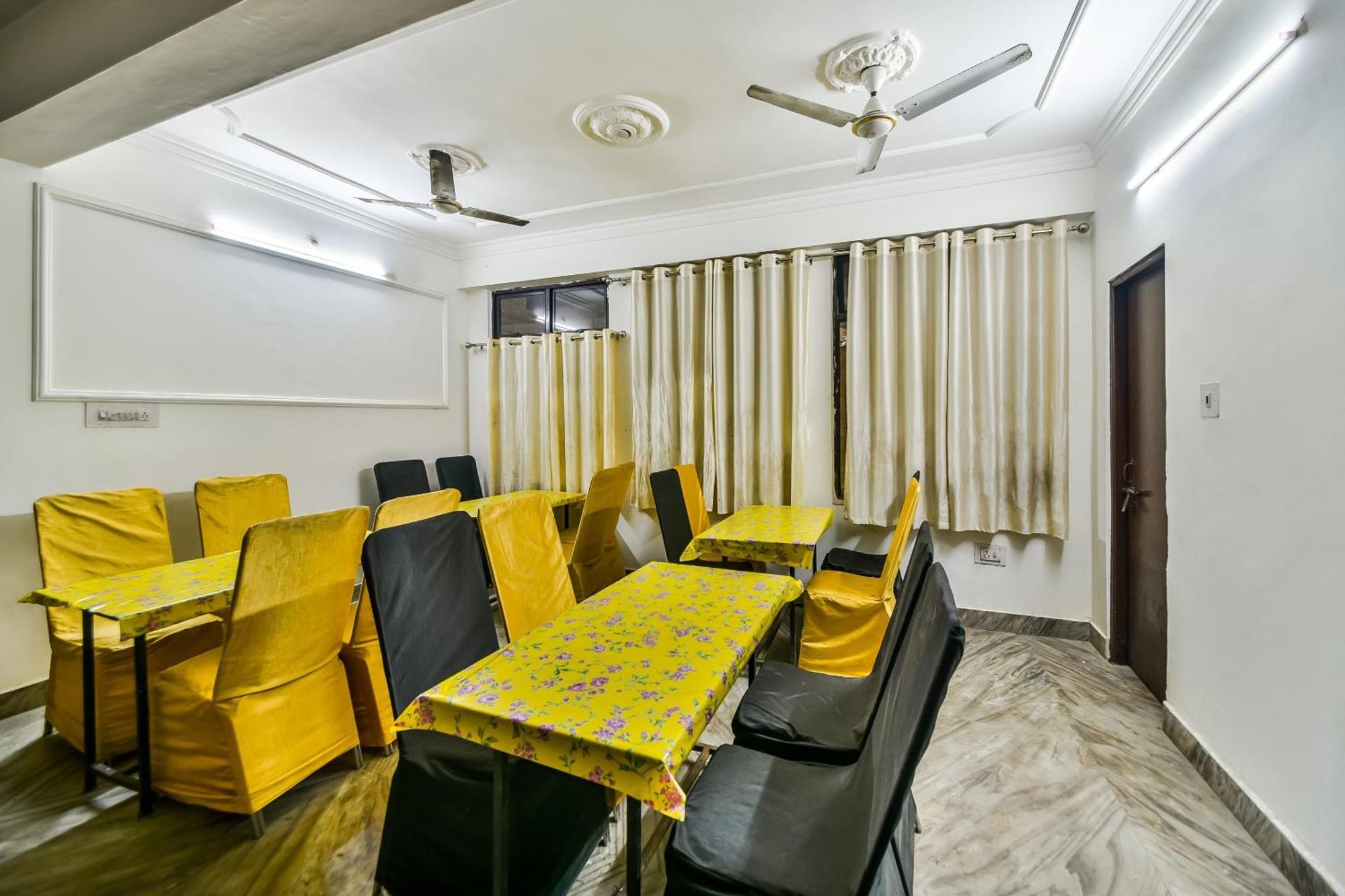 Hotel O 19660 Hotel Tirupati Residency โกตา ภายนอก รูปภาพ