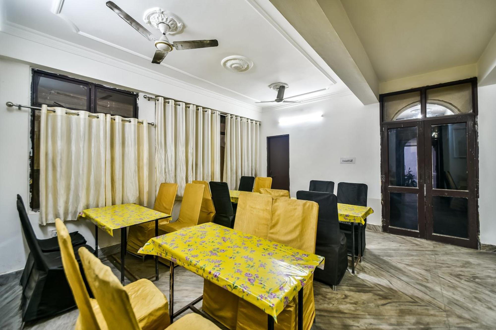Hotel O 19660 Hotel Tirupati Residency โกตา ภายนอก รูปภาพ